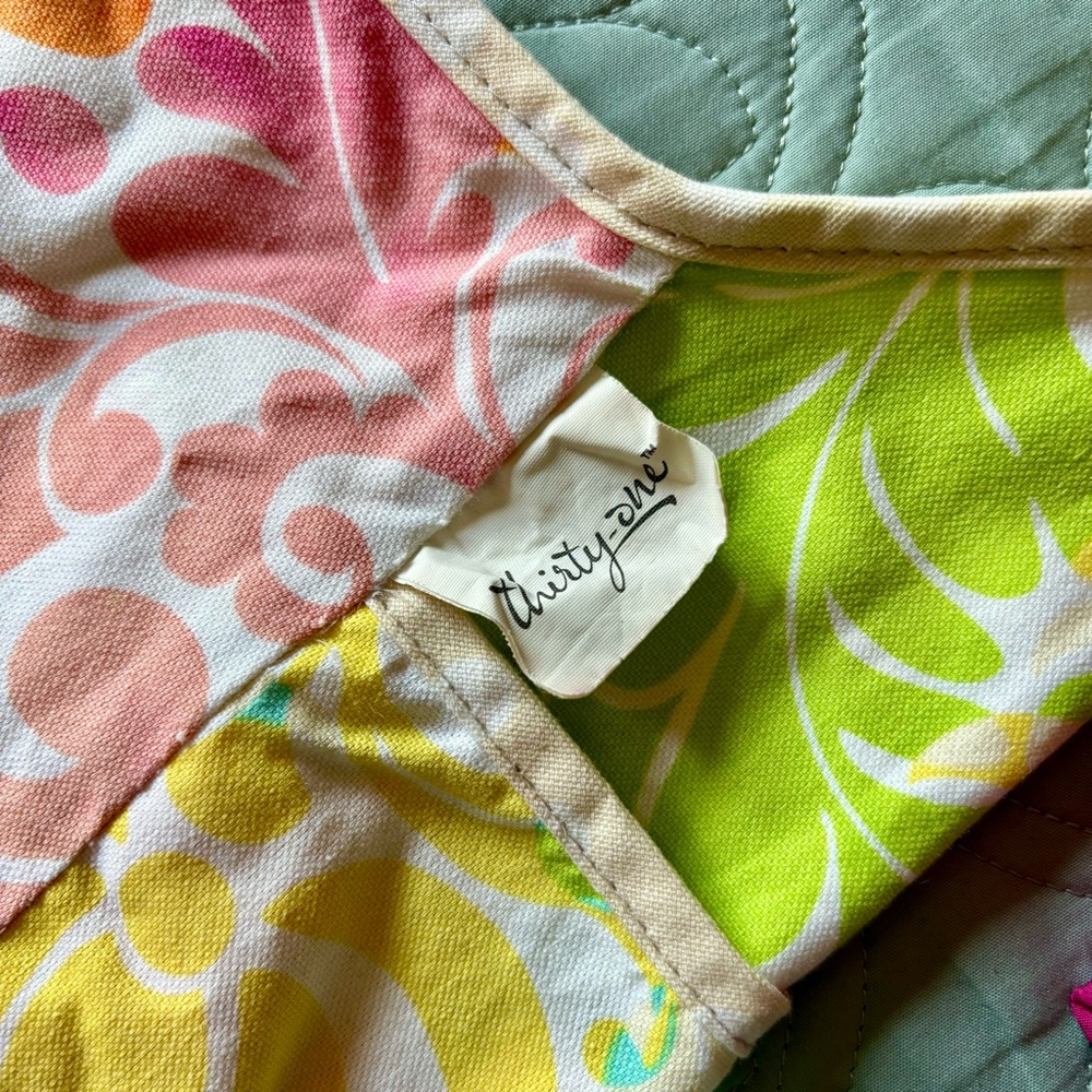 Thirty One Rainbow Floral Bag Set - Picture 3 of 12